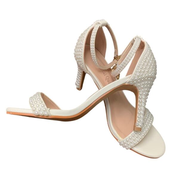 Crystal Queen Womens Size 5.5 Pearl White Open Toe 3.5" Heel Ankle Strap Shoes - Picture 5 of 8